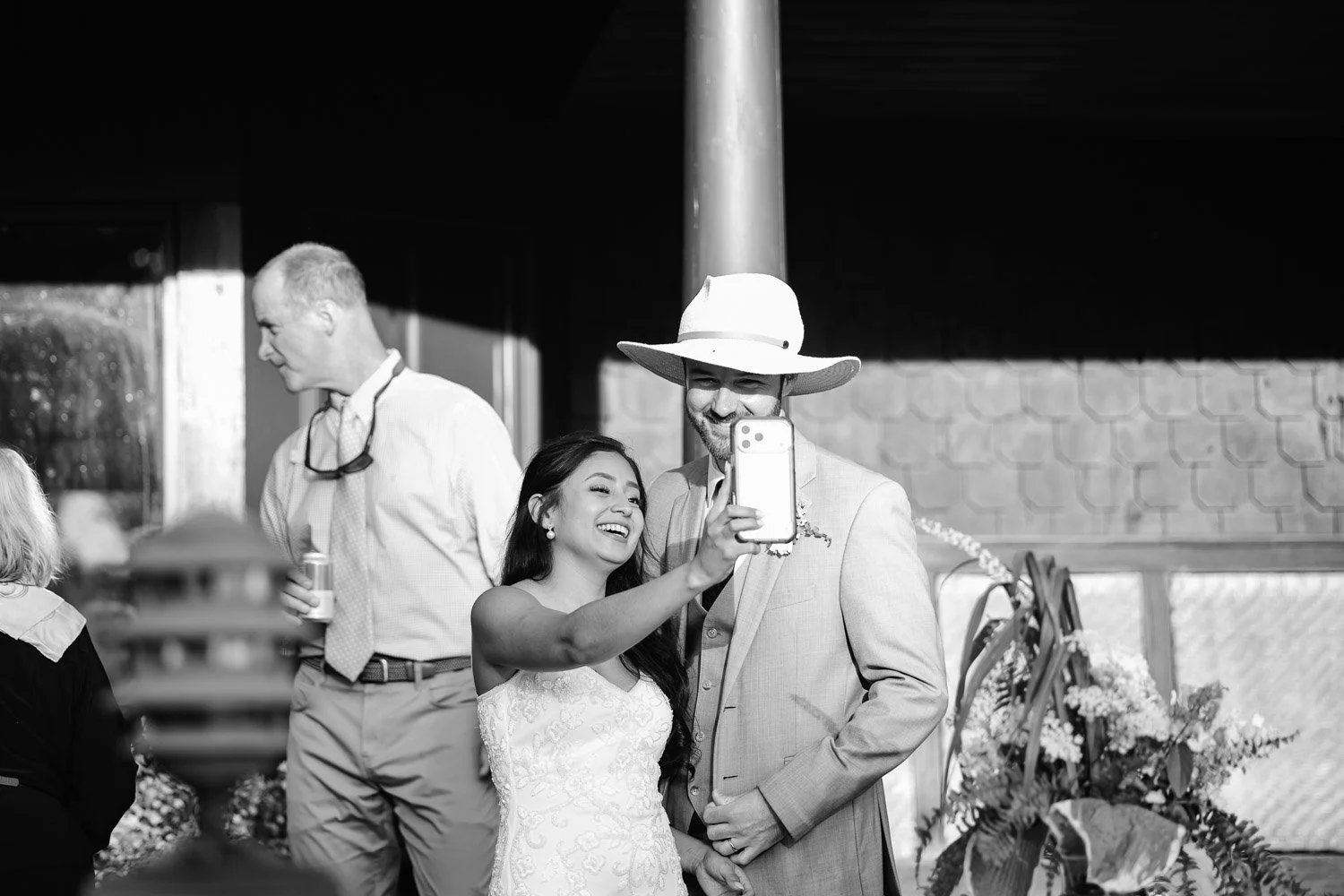 20260912-wedding-00874-sqslarge.jpg
