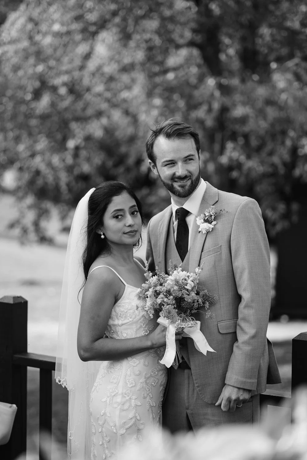 20260912-wedding-00452-sqslarge.jpg