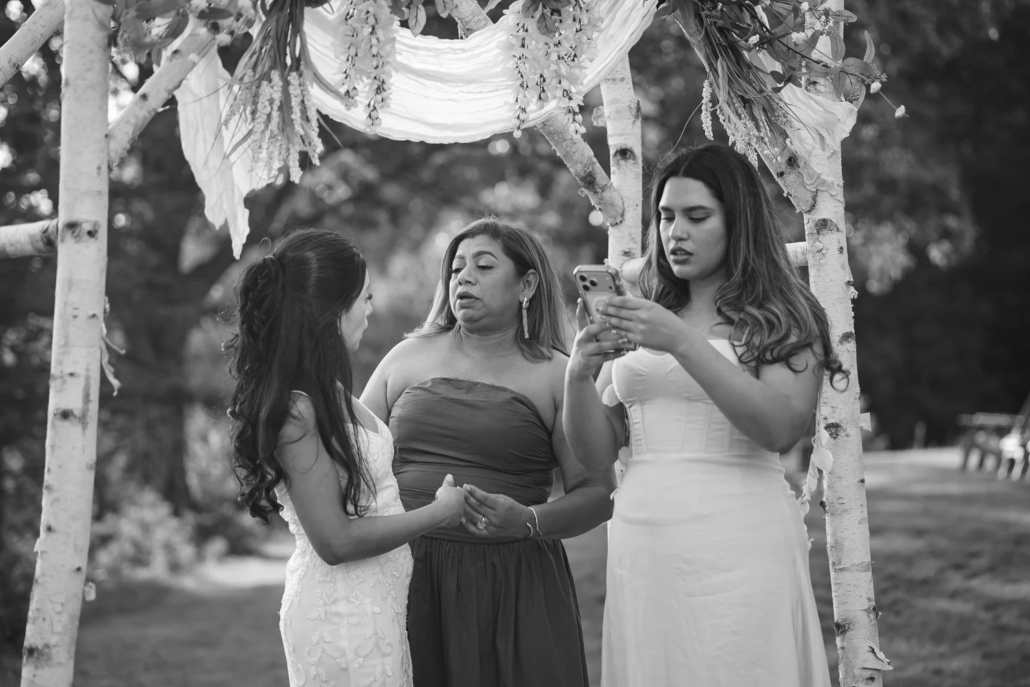 20260912-wedding-00792-sqslarge.jpg