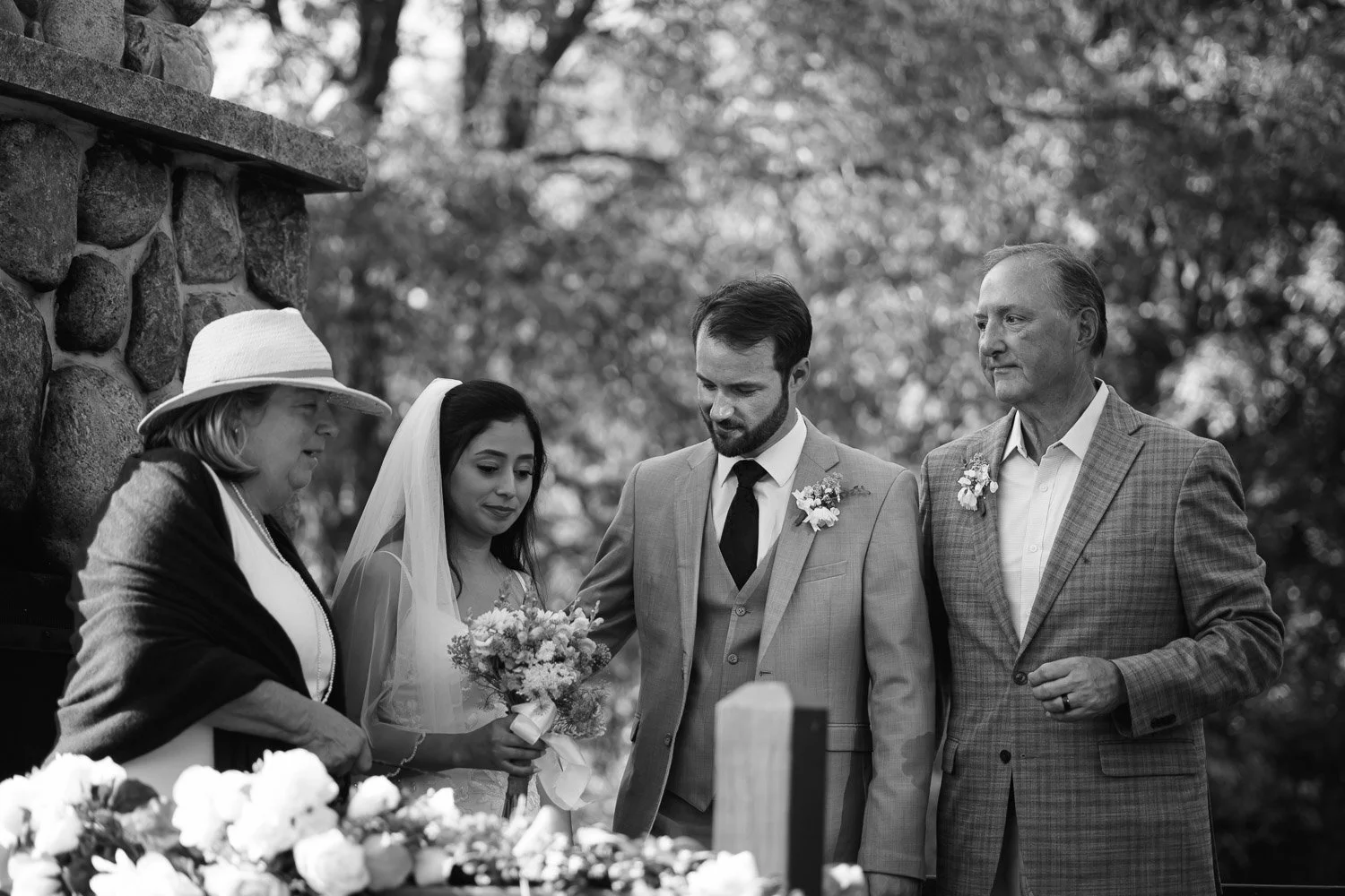 20260912-wedding-00361-sqslarge.jpg