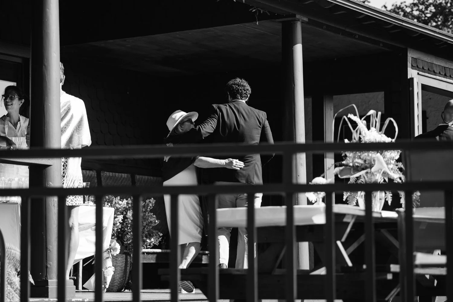 20260912-wedding-00015-sqslarge.jpg