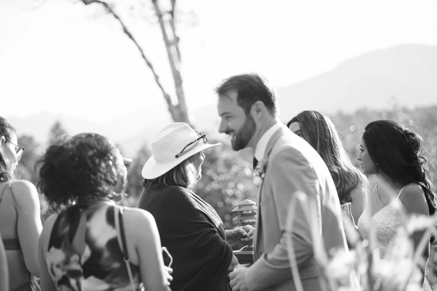 20260912-wedding-00681-sqslarge.jpg