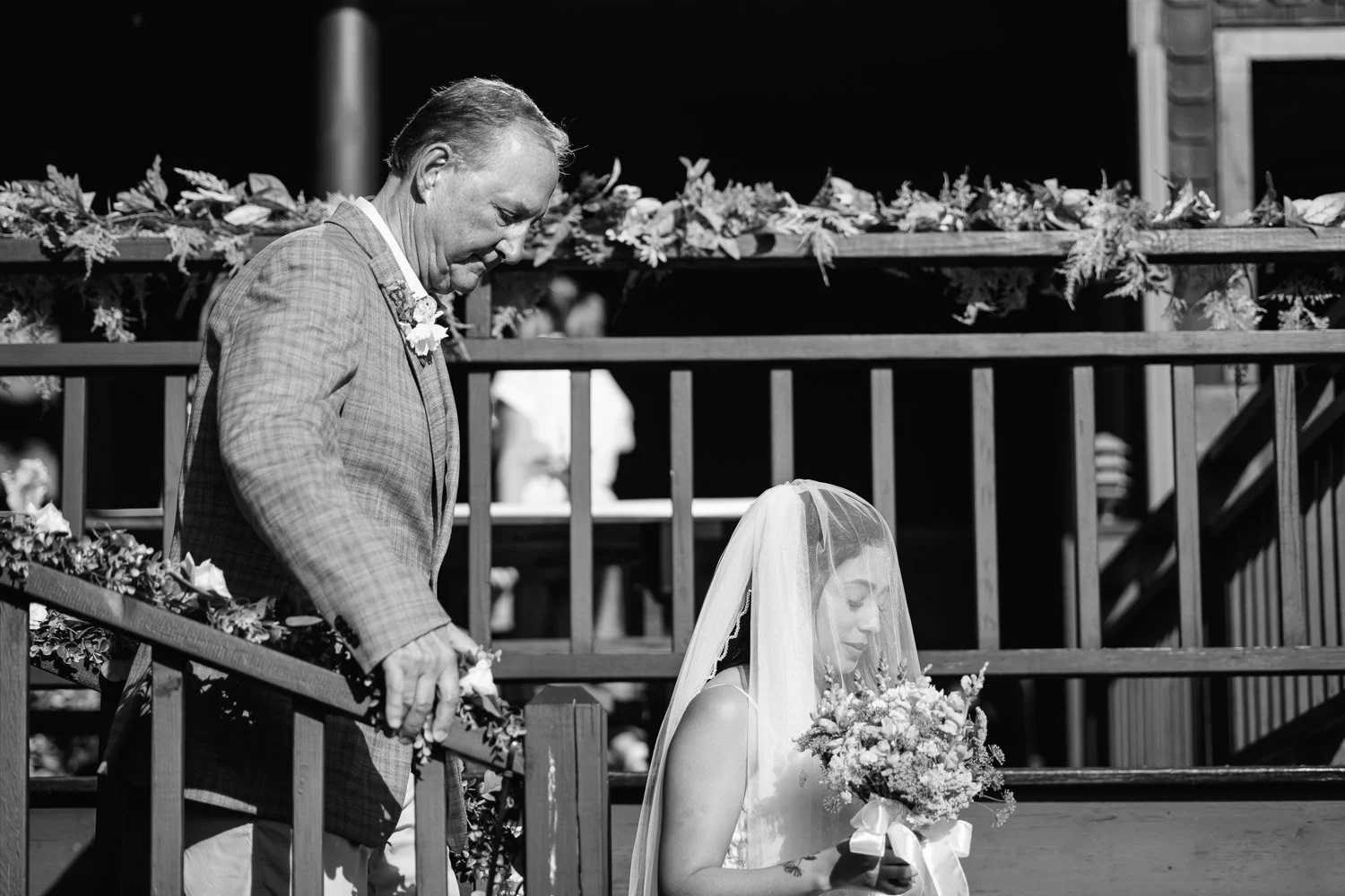 20260912-wedding-00292-sqslarge.jpg