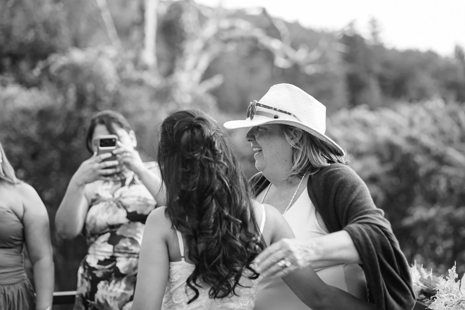20260912-wedding-00611-sqslarge.jpg