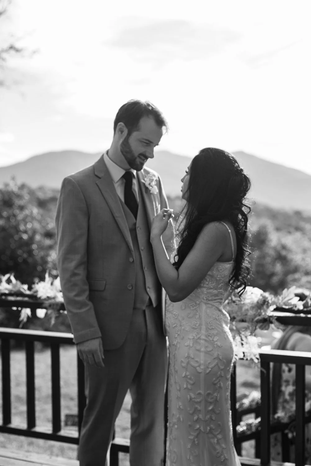 20260912-wedding-00627-sqslarge.jpg