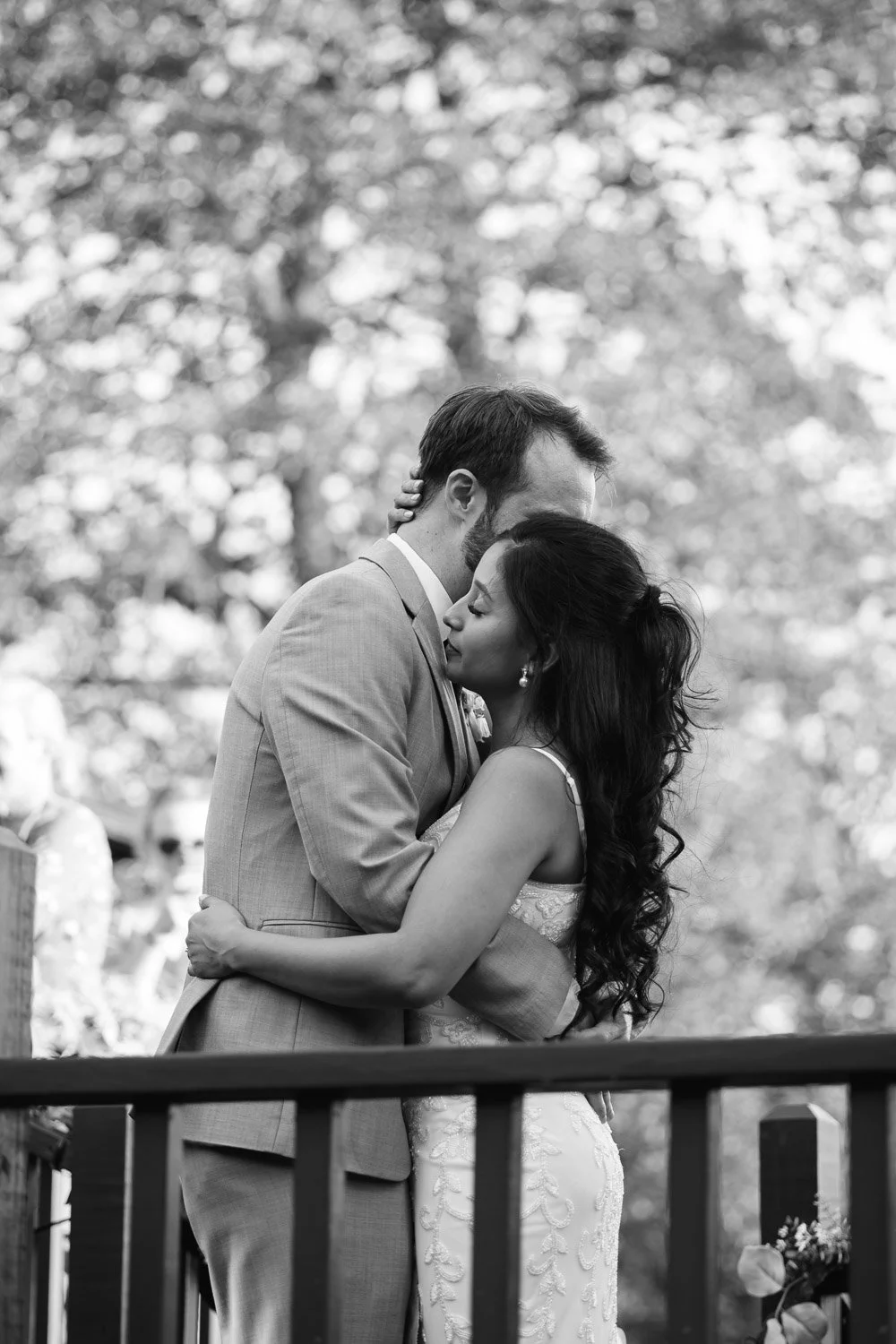 20260912-wedding-00844-sqslarge.jpg