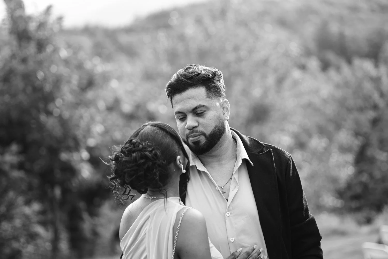 20260912-wedding-00574-sqslarge.jpg