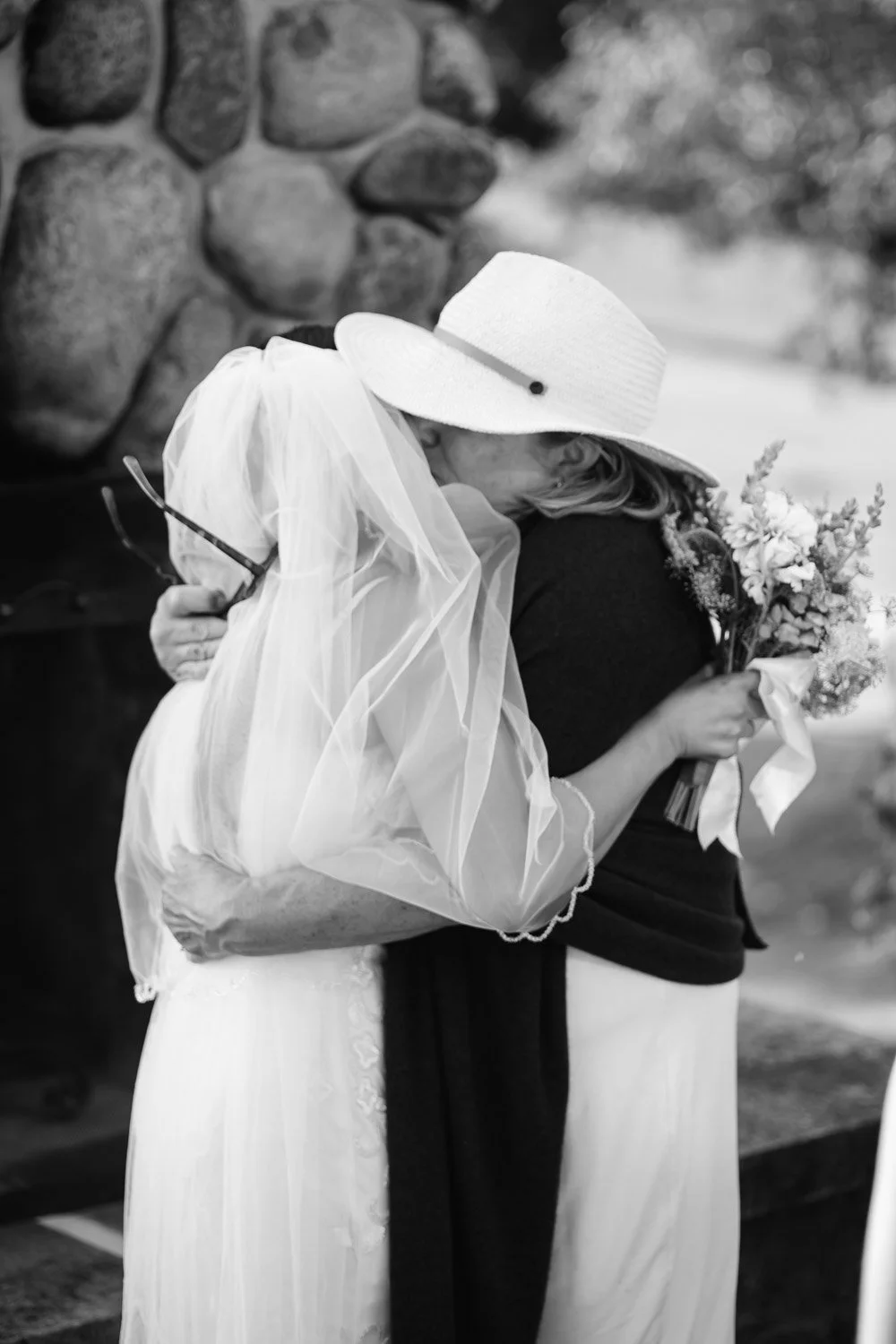 20260912-wedding-00377-sqslarge.jpg