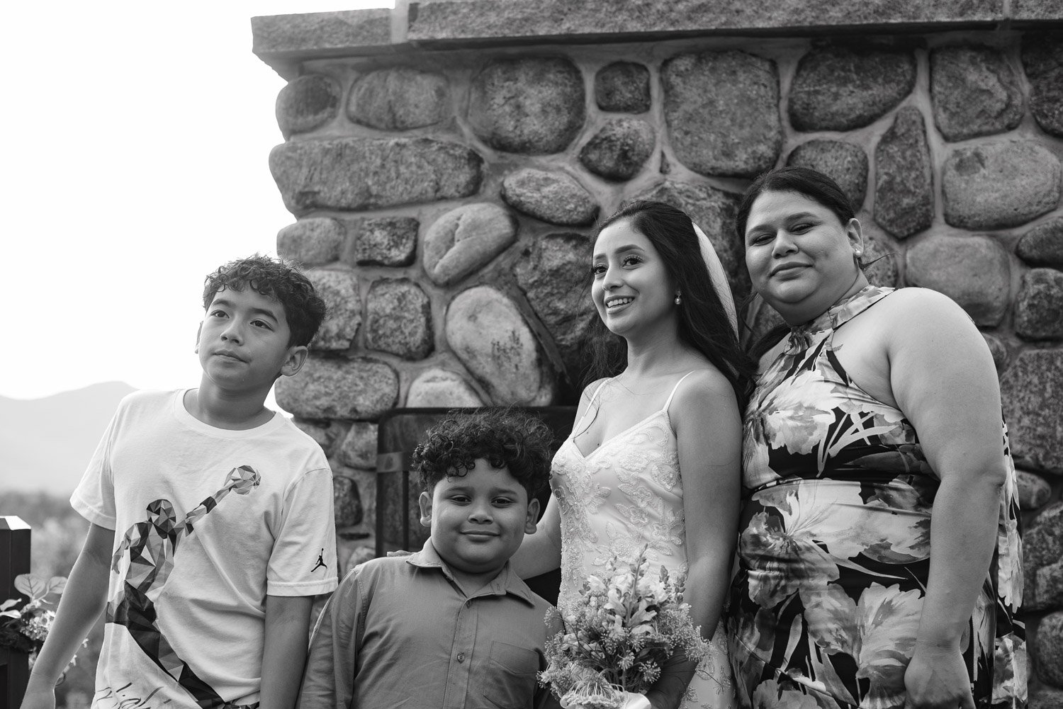 20260912-wedding-00546-sqslarge.jpg