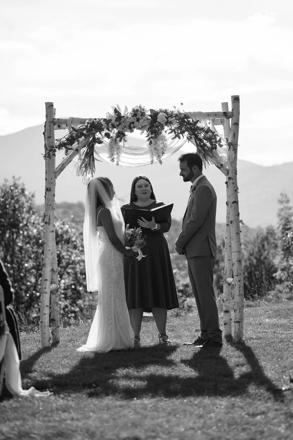 20260912-wedding-00313-sqslarge.jpg