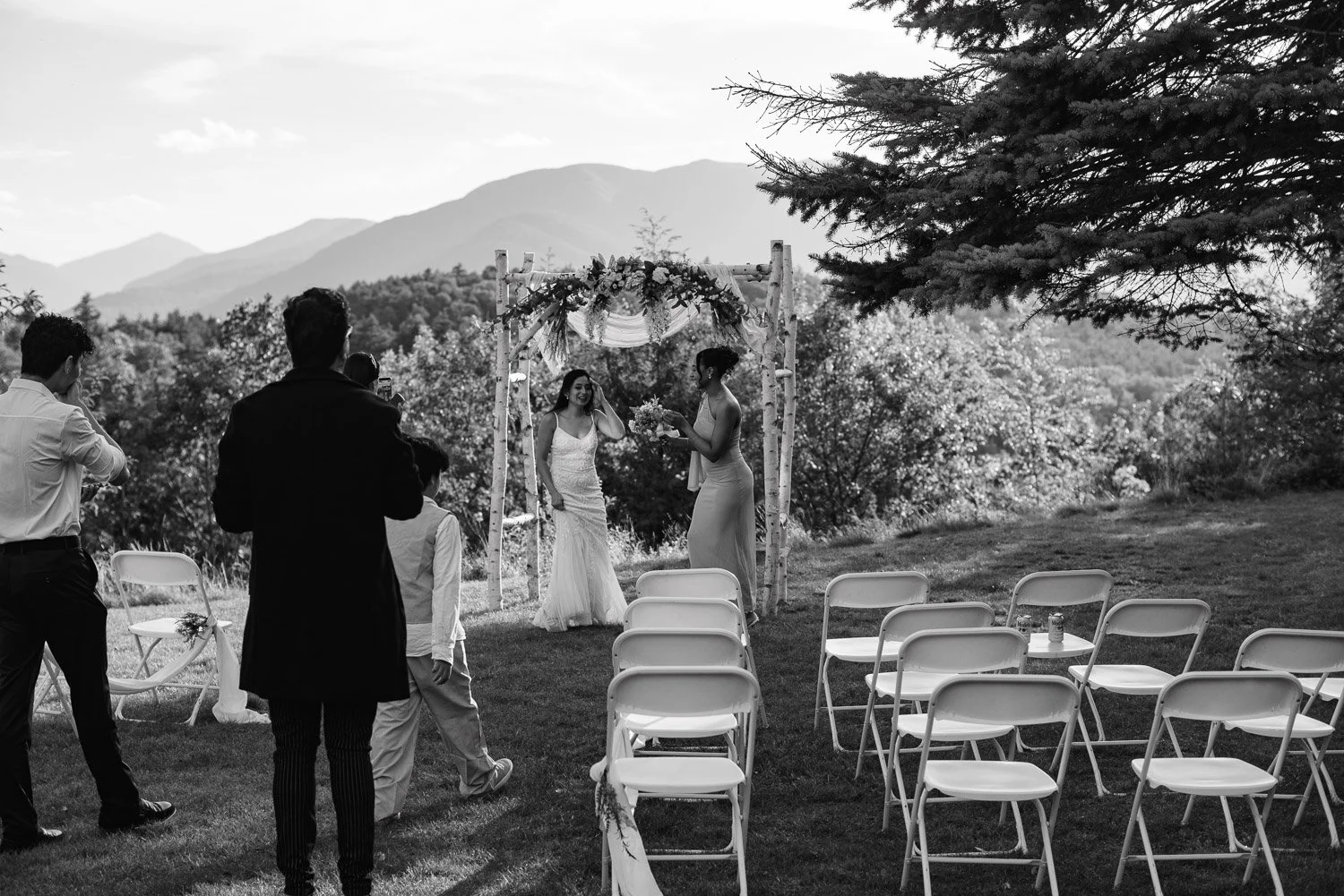 20260912-wedding-00754-sqslarge.jpg
