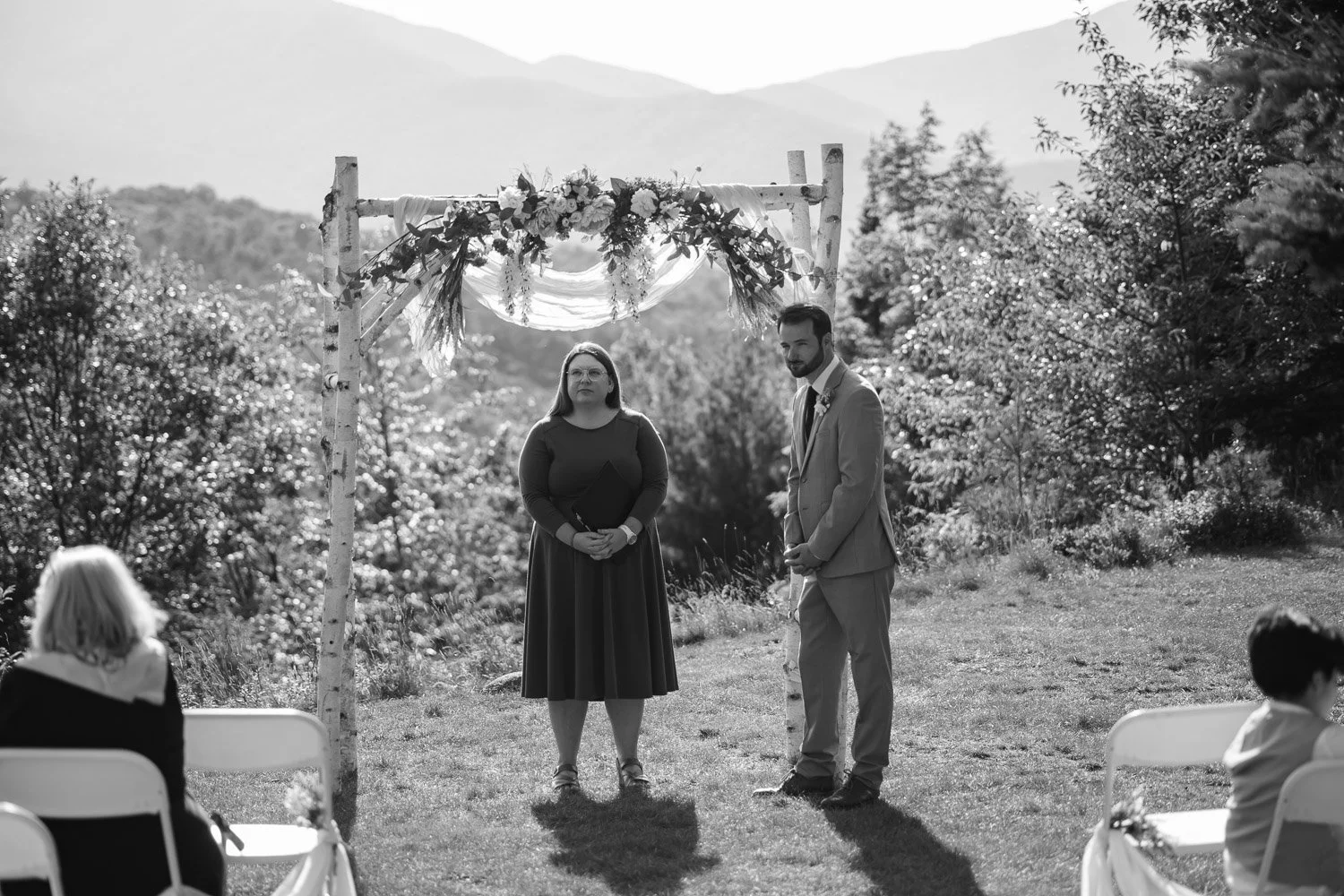 20260912-wedding-00268-sqslarge.jpg