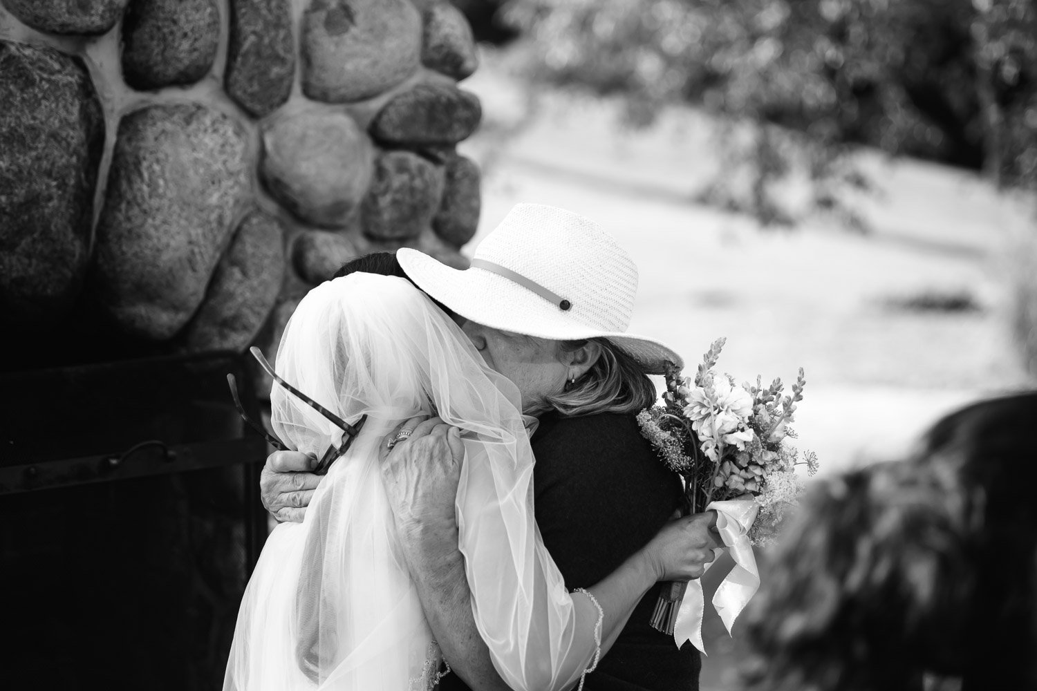 20260912-wedding-00375-sqslarge.jpg