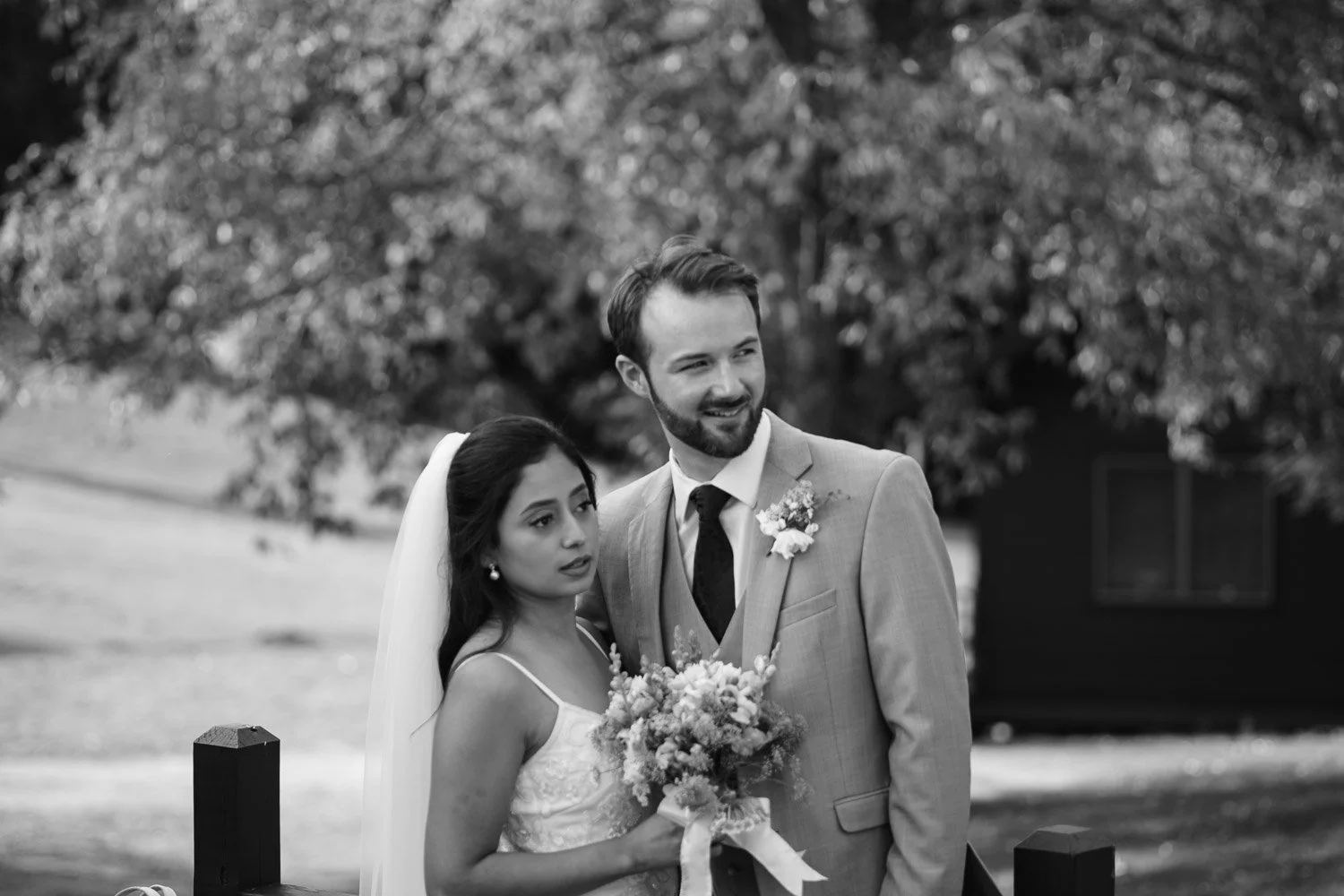 20260912-wedding-00451-sqslarge.jpg