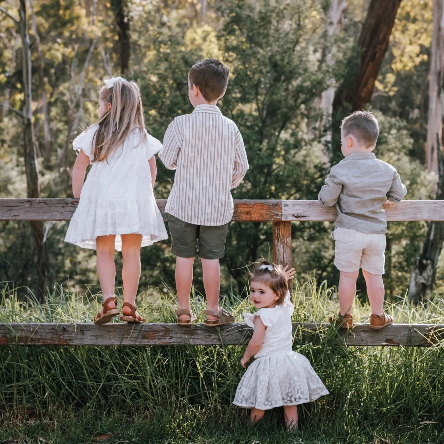 Hello 2026!  Welcoming it in with a dreamy extended family shoot. 

I&rsquo;m looking forward to capturing all your stories this year xx

Much love, Tizia ❤️❤️❤️

@tiziamayphotography