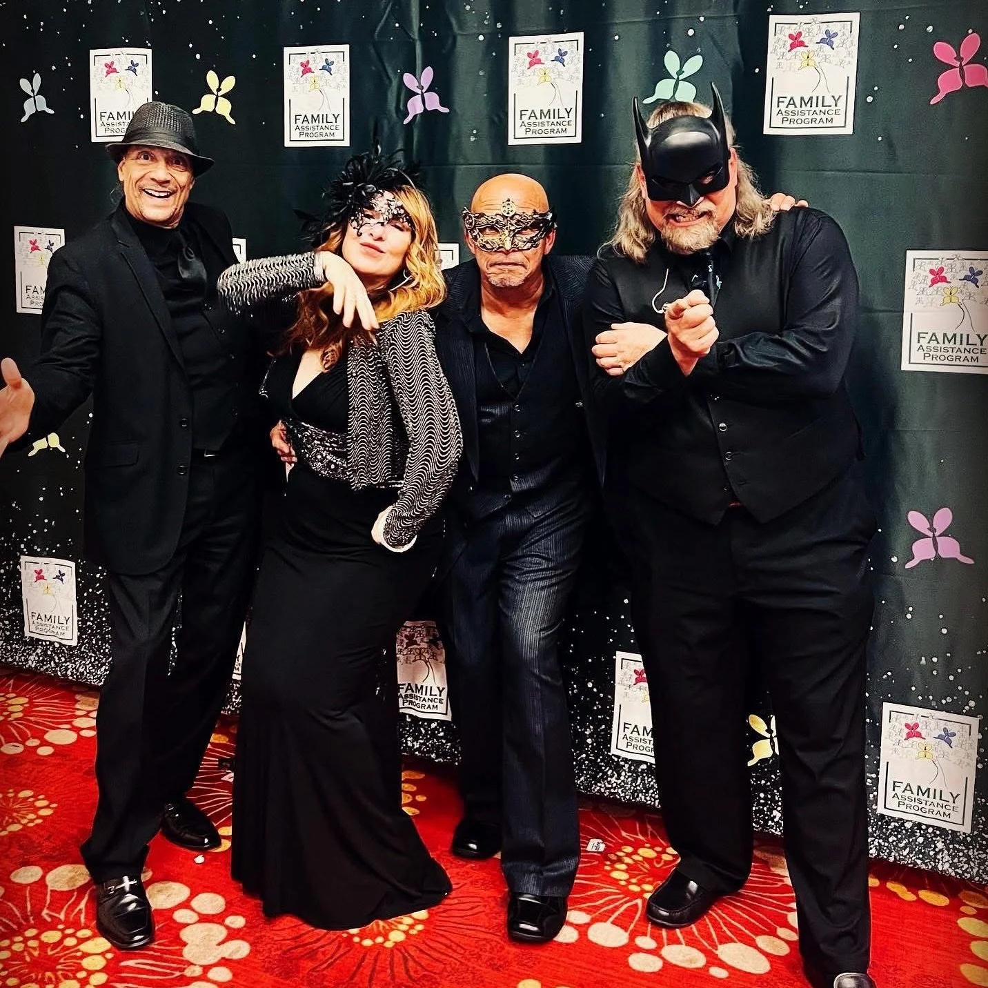 Anyone at this masquerade ball we played for? 
#ablastfromthepast