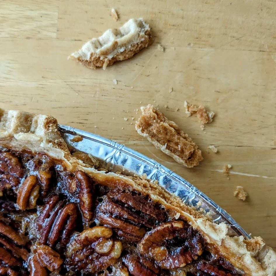 Costco Pecan Pie Review Ingredients Price Servings — Snarkle