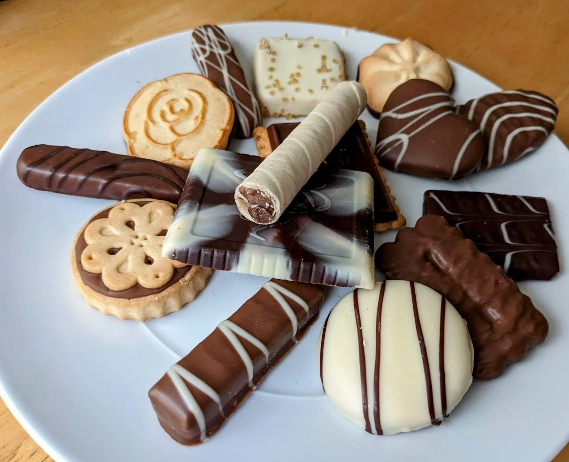 Costco Kirkland European Cookies Review Ingredients Price