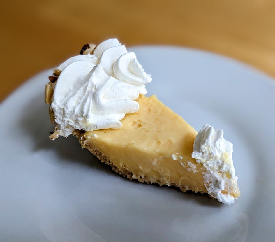 Publix Mini Mango Key Lime Pie Review