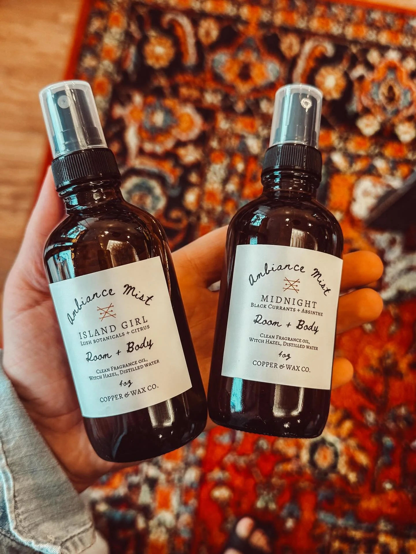 Open Thursday, Friday + Saturday 10am-2pm this week! 💫🫶🏼

Nikki will be covering the storefront so make sure to swing by for your favorite Fall candle or Ambiance Mist! 

📣2701 N. 48th suite 1 in the 🧡 of @uni_creativedistrict