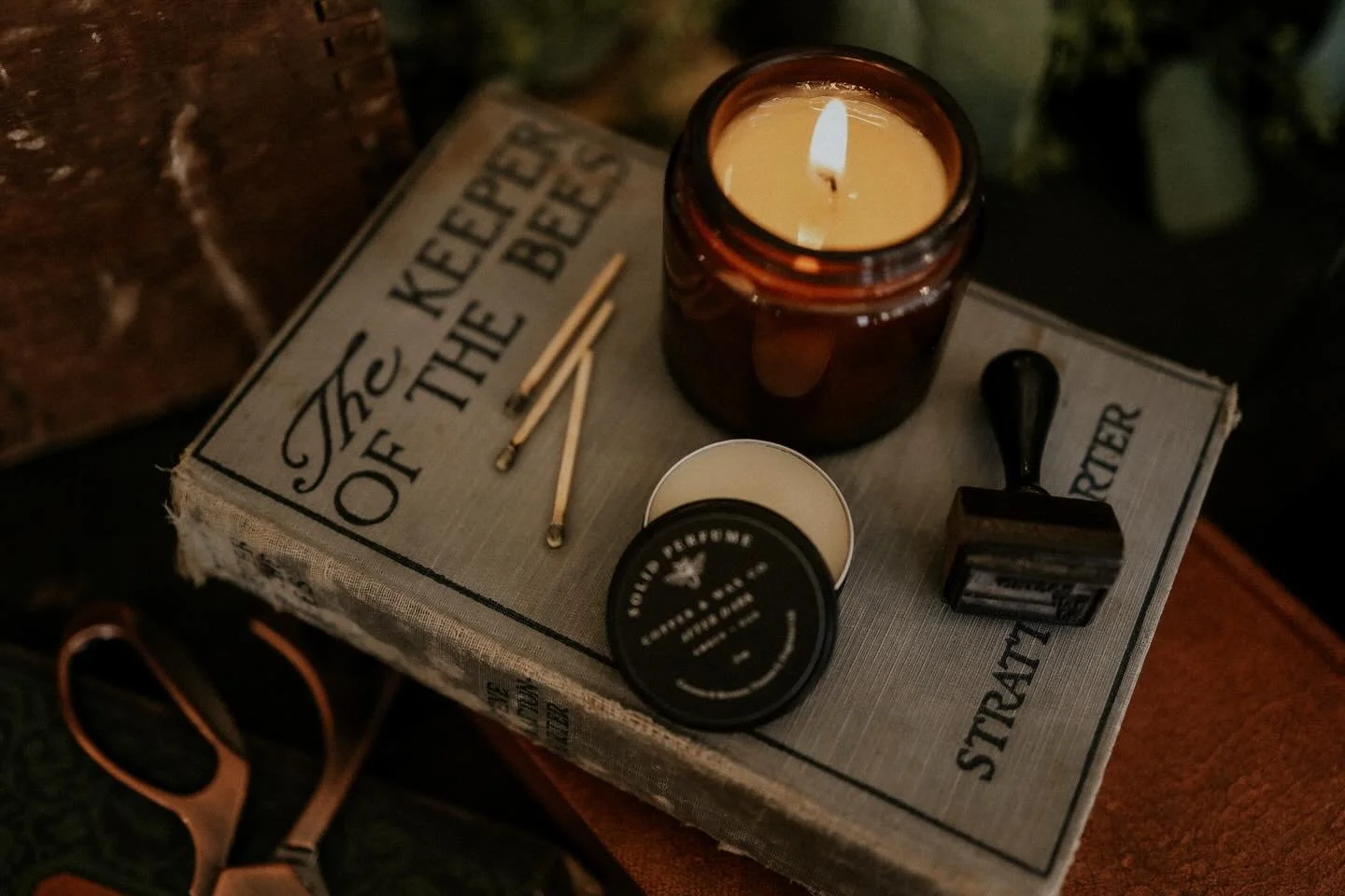 Tonight! 4p-9p Join me over at our neighbors here in Uni Place!  @greyartizan.studios 🖊️🪡✨&hearts;️

2719 N. 48th Street