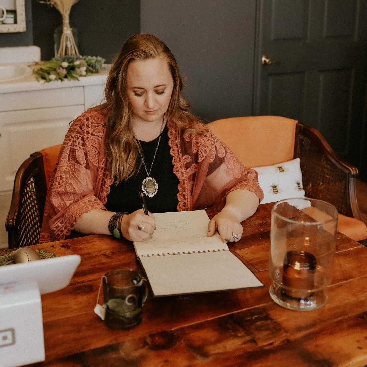 💭 Saturdays are for dreaming 🕯️