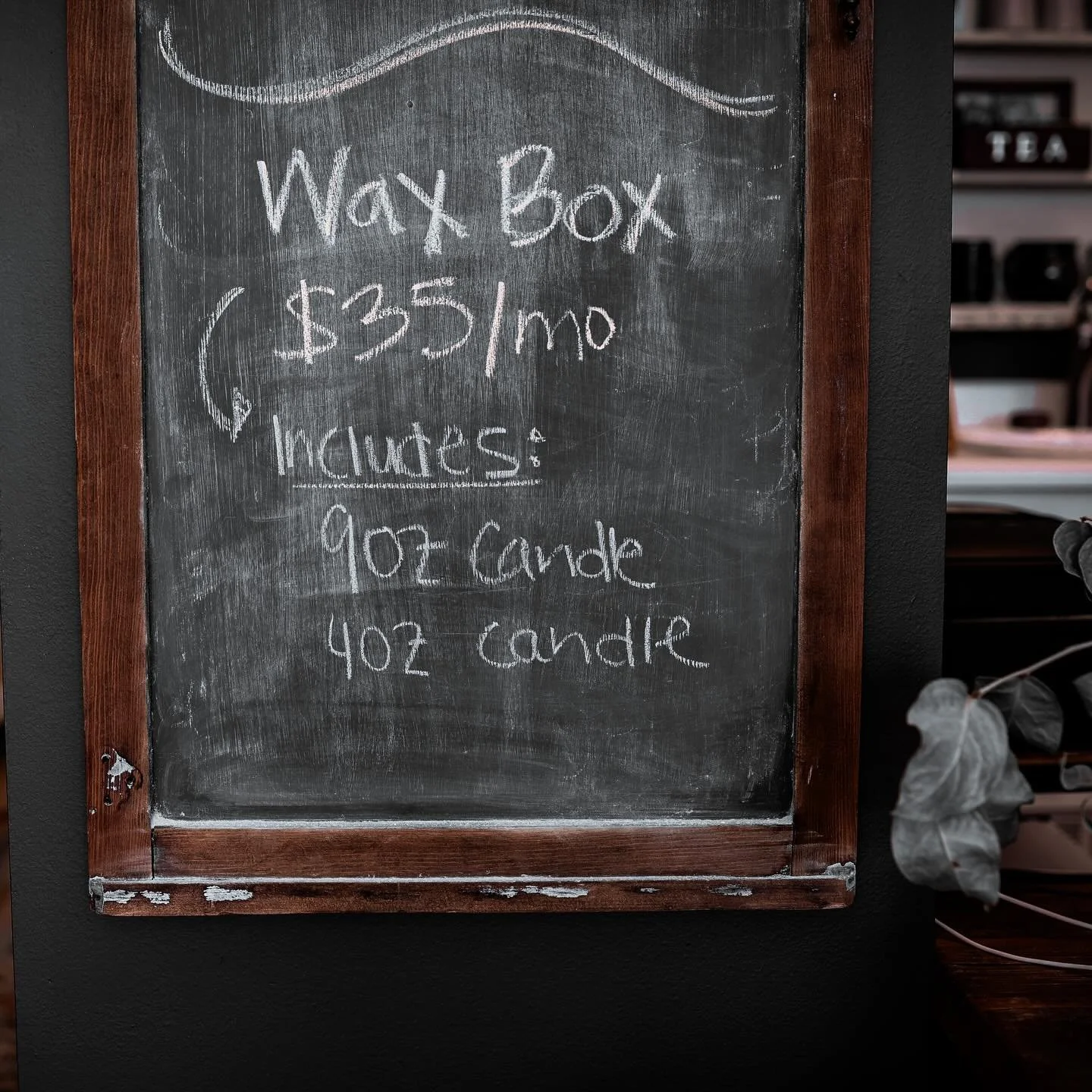 📦Wax Box Club: $35/mo ~ cancel or pause at anytime. 

Receive✌️candles per month - 9oz fragrance of the month and 4oz mystery candle! 

📫Includes FREE shipping
🐝Includes special perks + freebies 

Check it out! We&rsquo;d 🧡 to have you in the clu