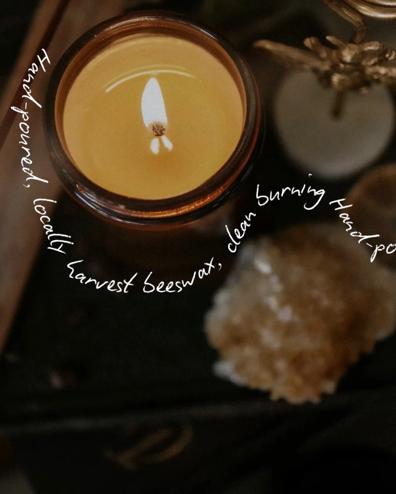 🕯️What is a luxury candle? 

🫶🏼Made by hand
🧡Clean fragrances 
🖤Thoughtfully sourced ingredients 
🤍Small batch - each candle inspected by us before it hits the shelf
🐝 Superior wax selection 🥥