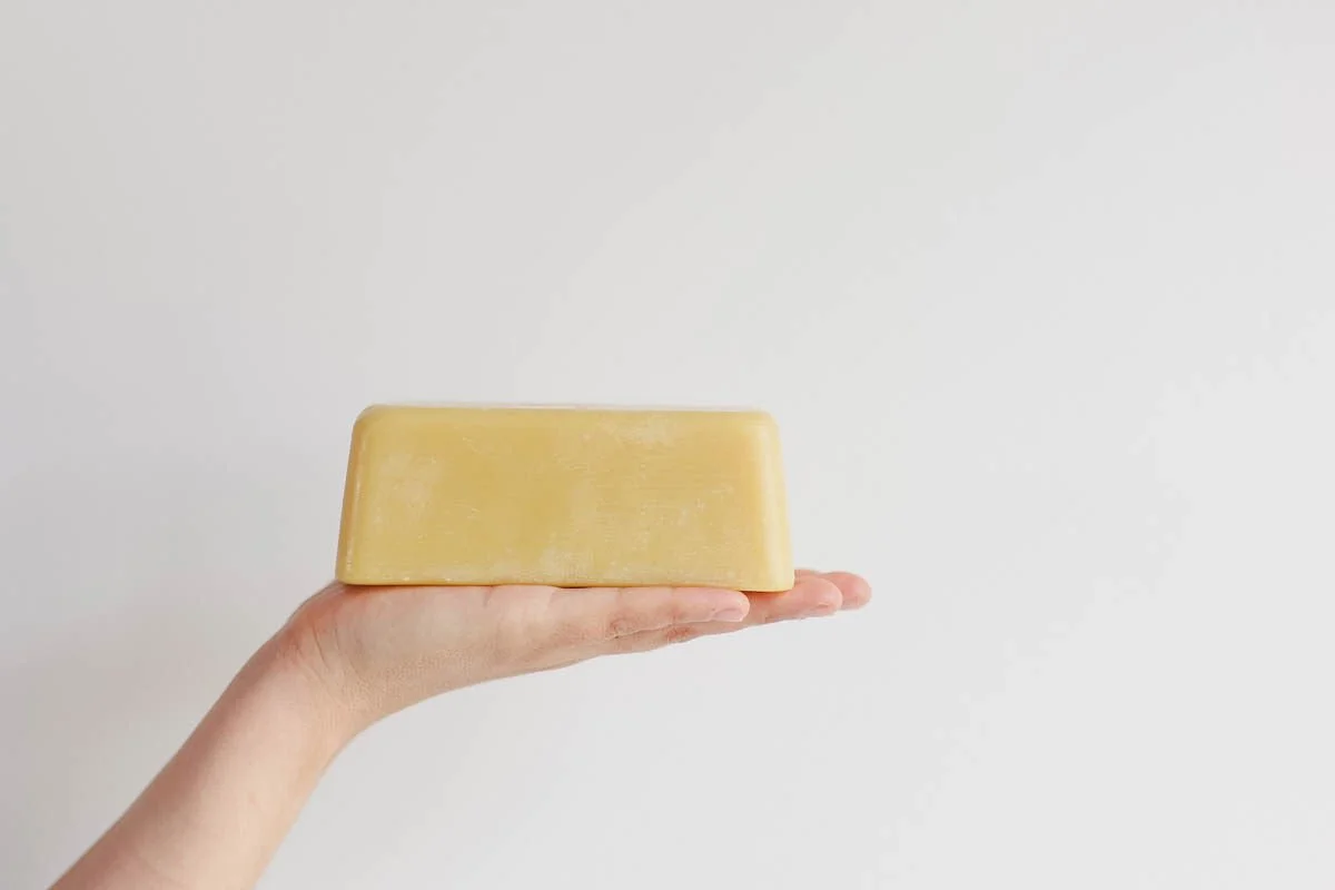 beeswax2.JPG