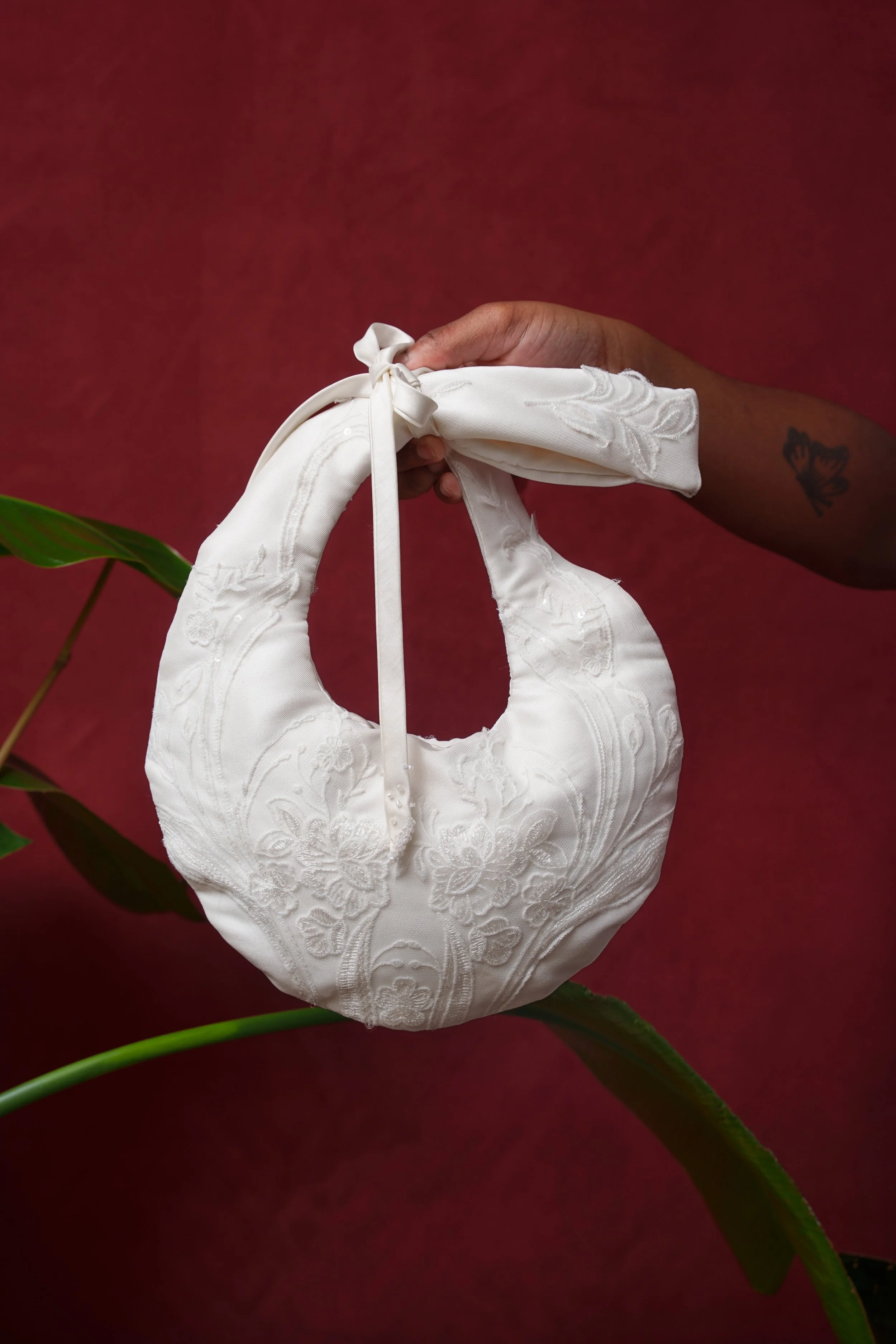 The Carrie Hand Bag