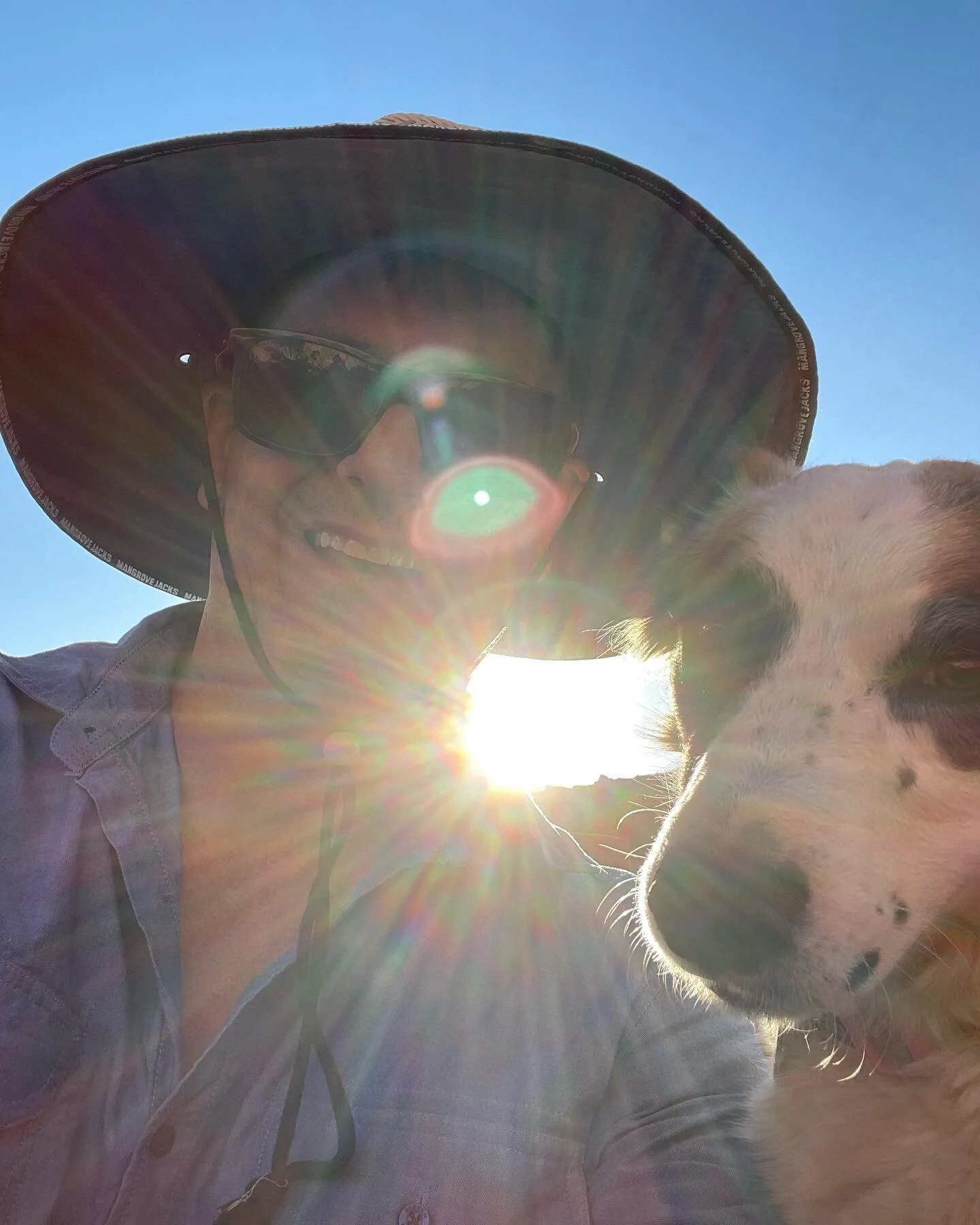Great trip out to Strang mine recently where my best mate Mira helped sniff out some opals 🐶🐾 Love being out bush on the fields  with great friends 😀👍
.
.
.
.
.

#boulderopal #opal #opals #gemstones #opaljewellery #opaljewelery #ring #jewelery #j