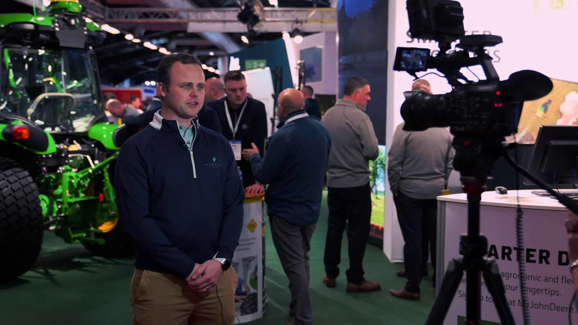 Header video_Video production [small].jpg