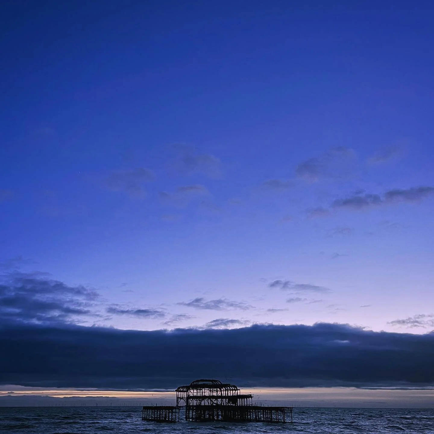 あけましておめでとうございます。
今年も相変わらずまったり投稿していきます。

#WestPier
#WestPierBrighton
#seaview
#廃墟
#埠頭