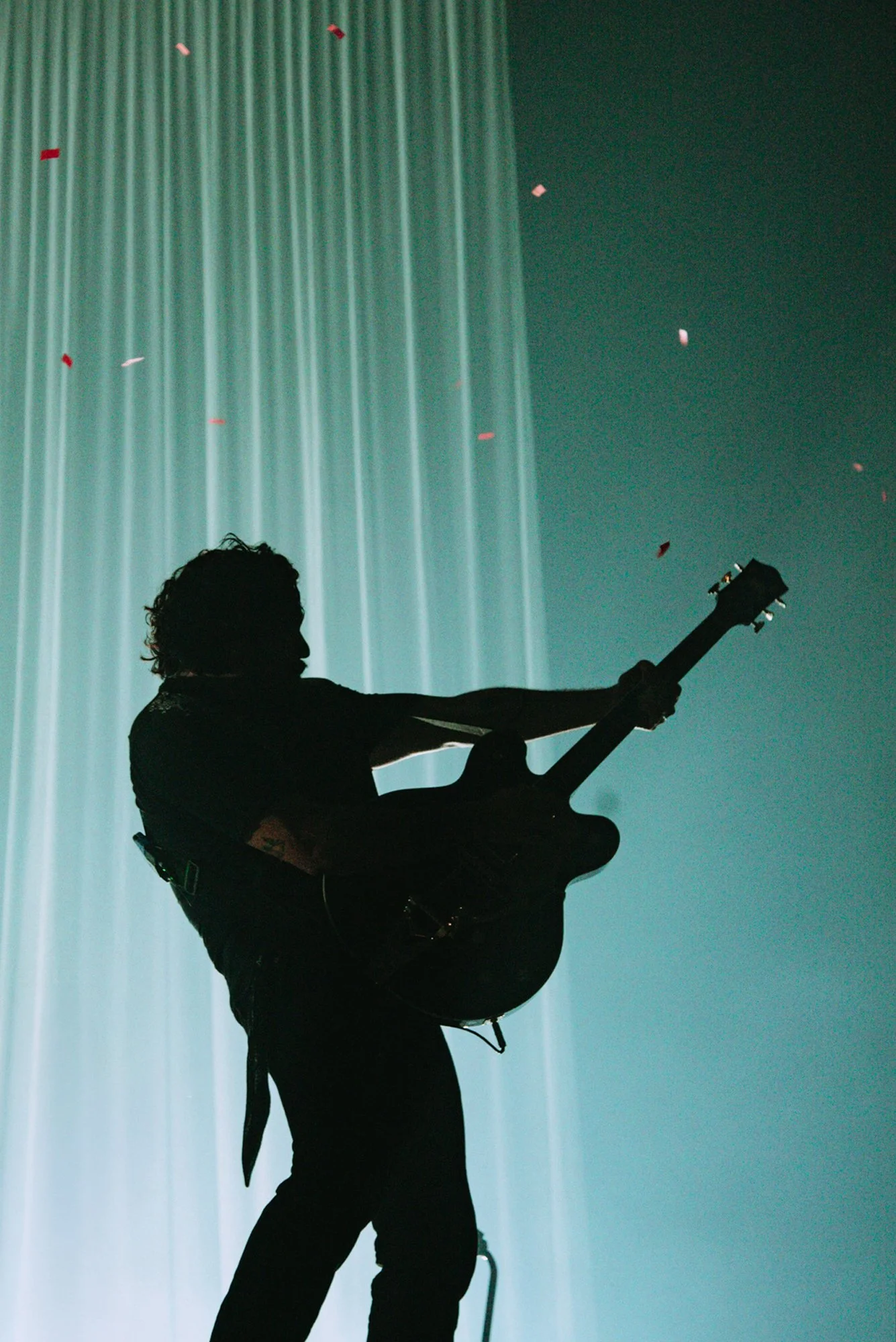 GangofYouths-GeorgiaGriffiths-WebRes-24-reedit.jpg