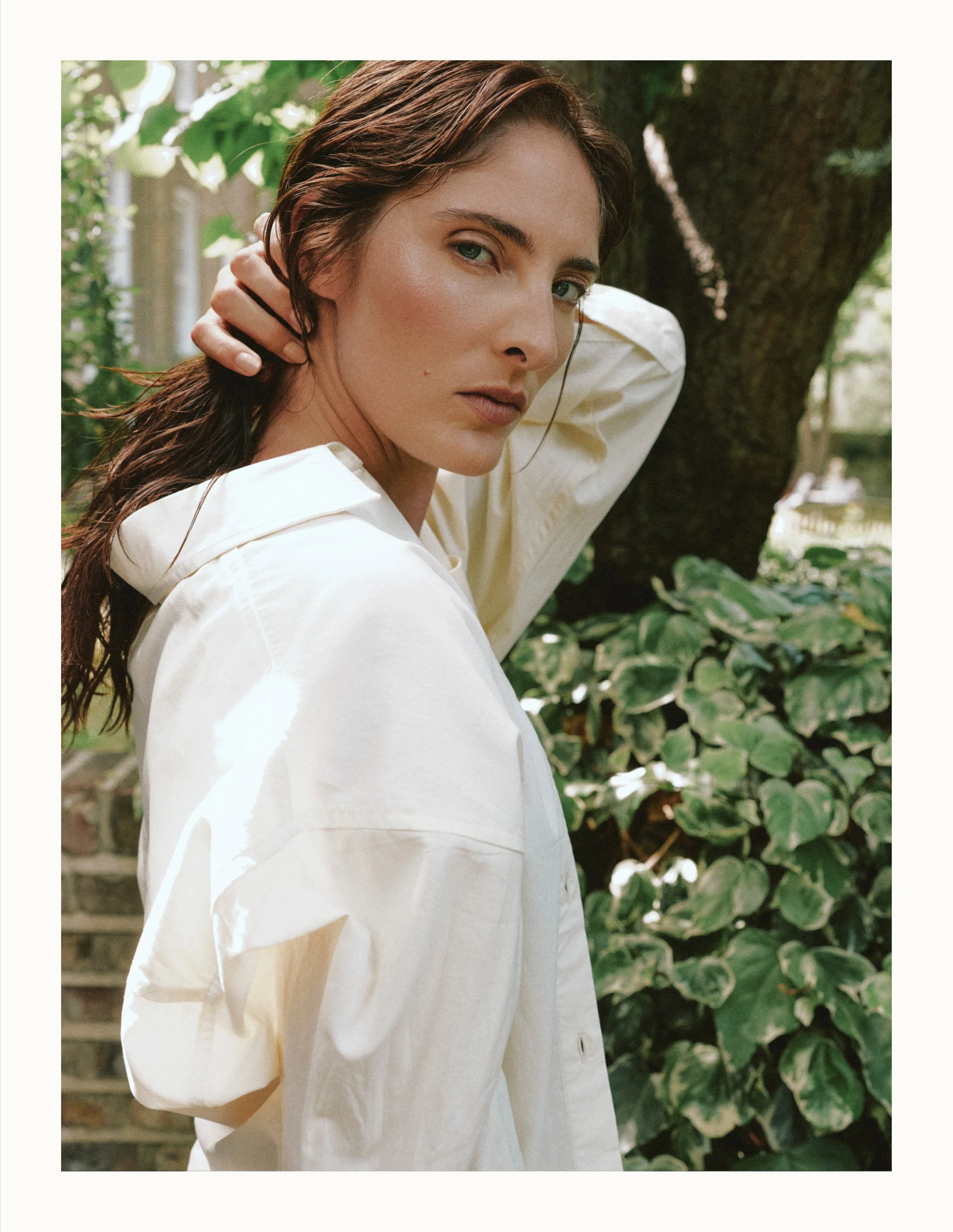 ELAINE FIELD // LE SOLEIL NOIR - RESORT ‘26

Photography: Jess Segal | Creative Direction: Lara Rogers |  Styling: Aurelia Donaldson | Model: Annie Tice | Hair: Tom Arnett | Make Up: Luz Giraldo | Lighting: Luke Stulinski