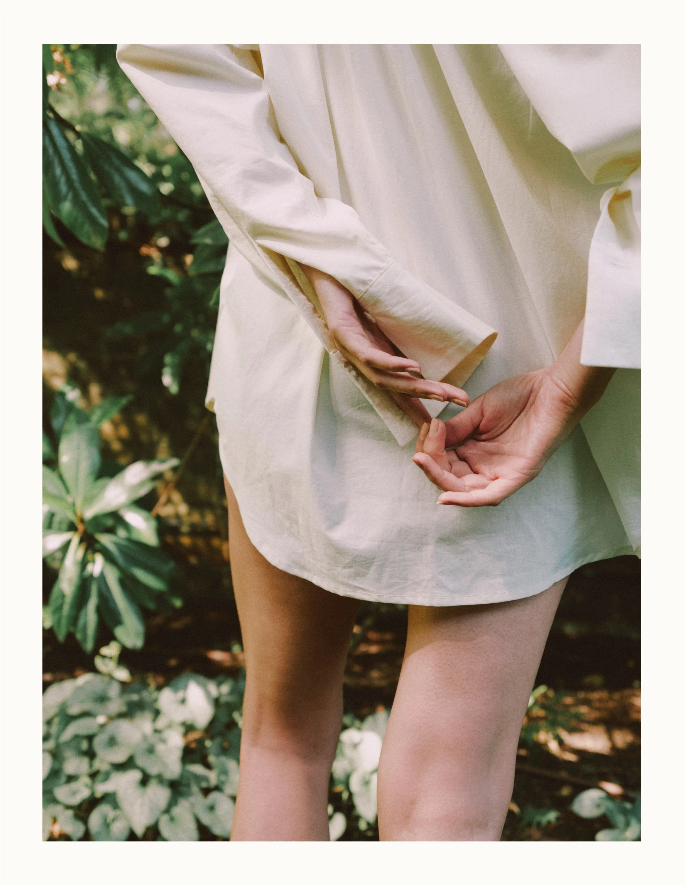 ELAINE FIELD // LE SOLEIL NOIR - RESORT ‘26

Photography: Jess Segal | Creative Direction: Lara Rogers |  Styling: Aurelia Donaldson | Model: Annie Tice | Hair: Tom Arnett | Make Up: Luz Giraldo | Lighting: Luke Stulinski
