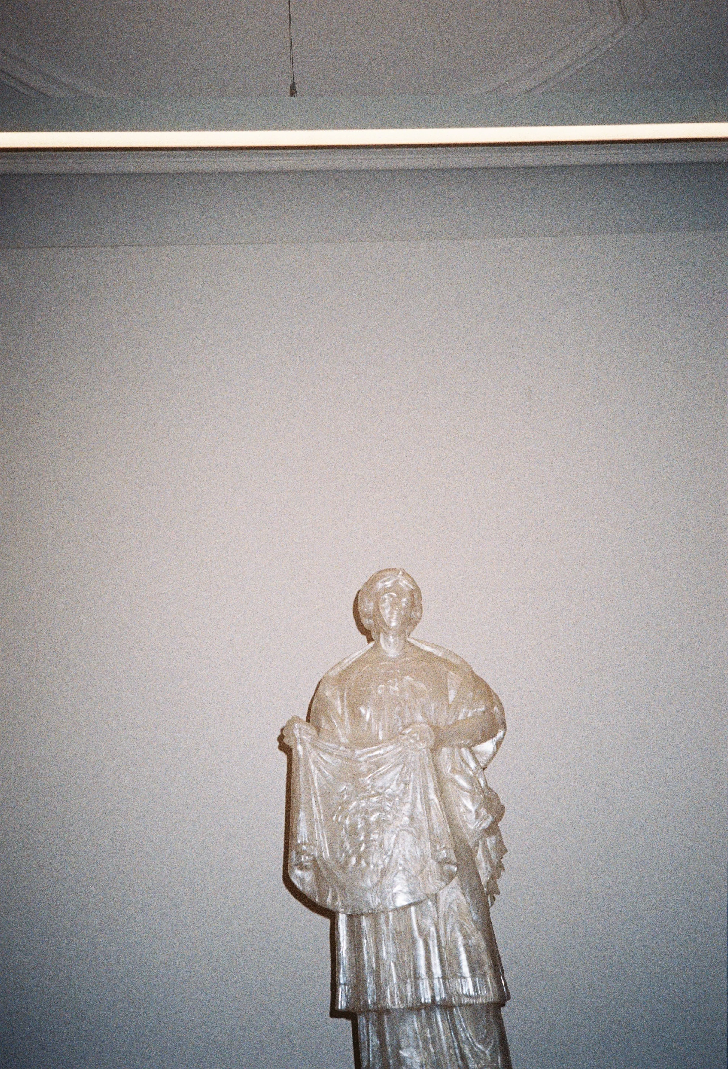 R1-05440-028A copy.JPG