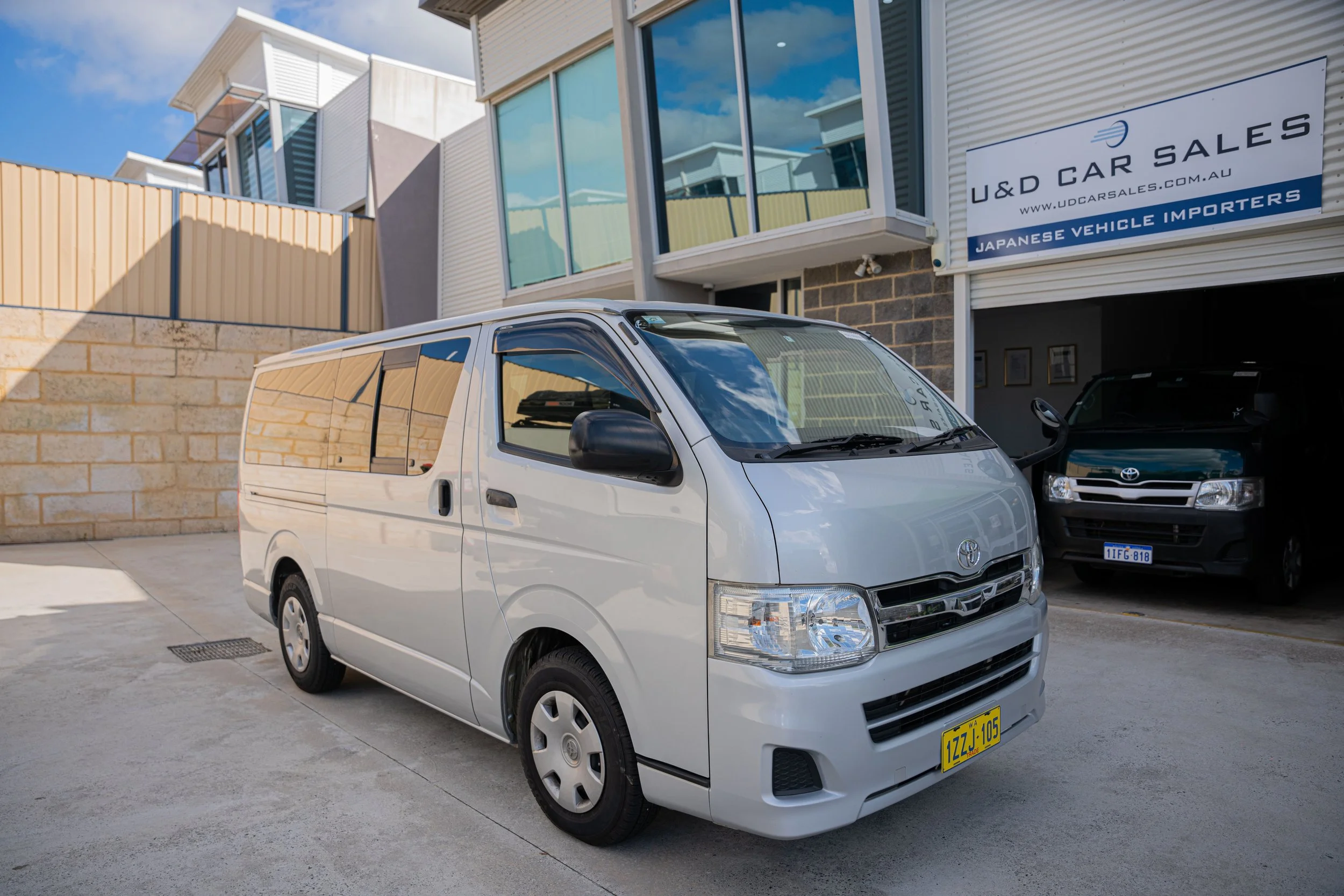 Shell Model Lh61 Van For Sale Toyota Hiace KDH201 2012 Diesel U D