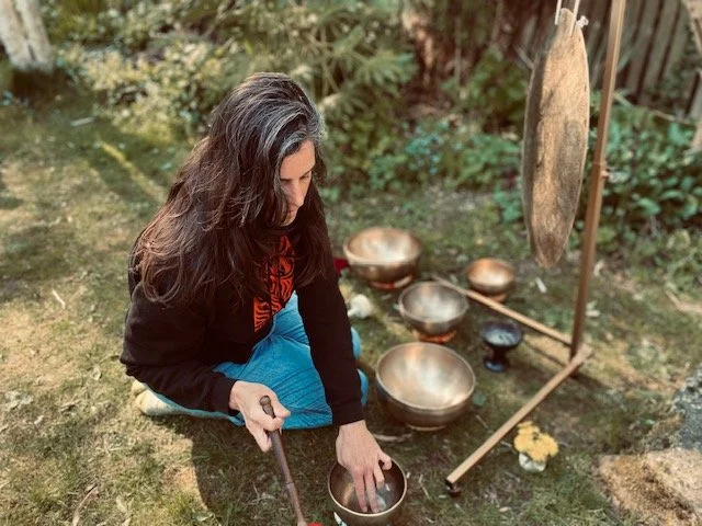 Love Yoga. Sound Meditation & Cacao Journey