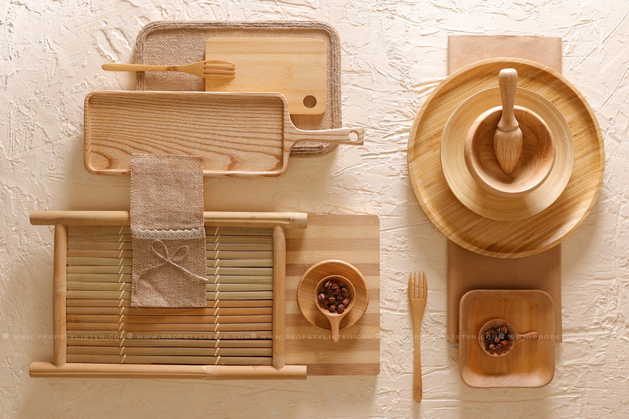 Propstylistvn-C3 02.jpg