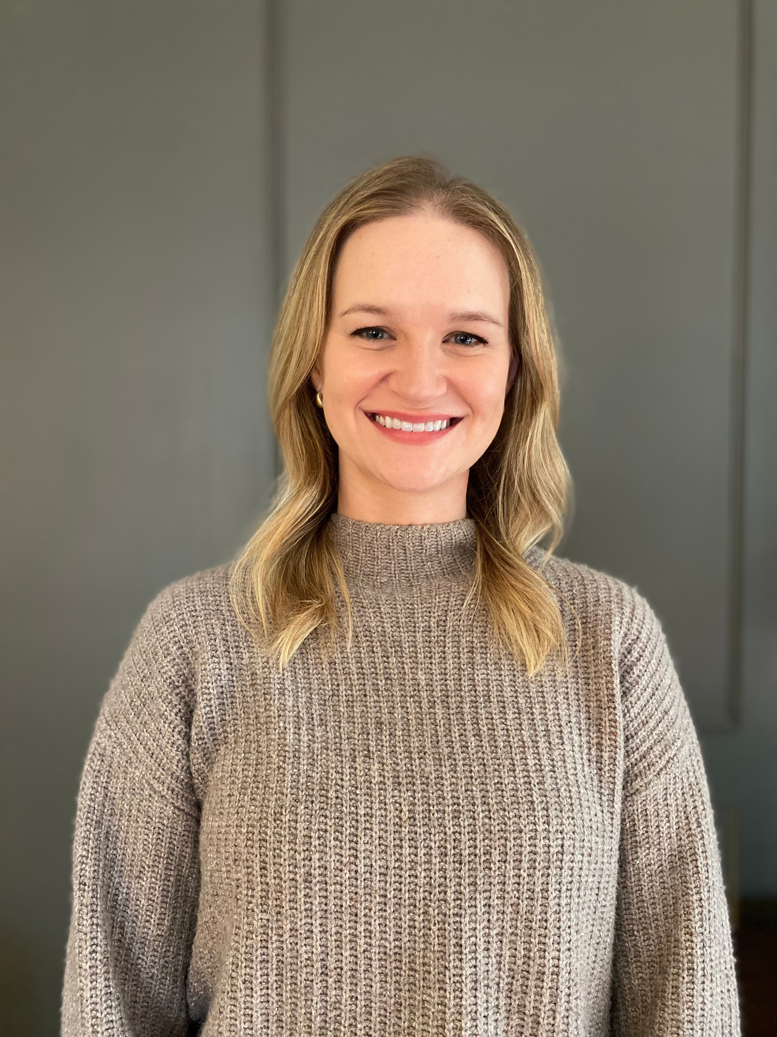 Photo of Nicole Nelson, LPC-MHSP, therapist in Nashville, Tennessee, and Georgia for Adult Children of Emotionally Immature Parents and Religious Trauma