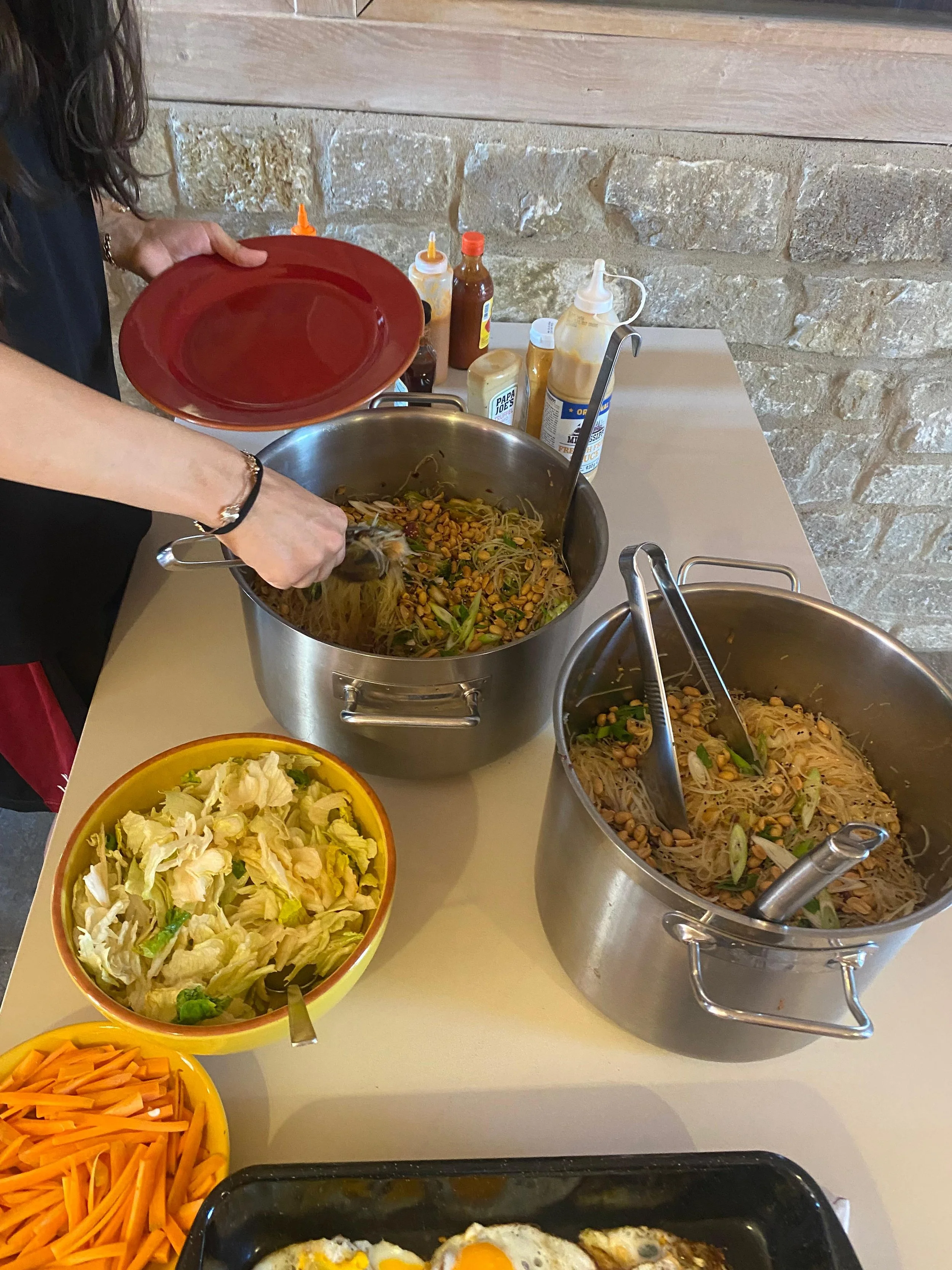 fried noodles with vegetables and peanuts.jpeg
