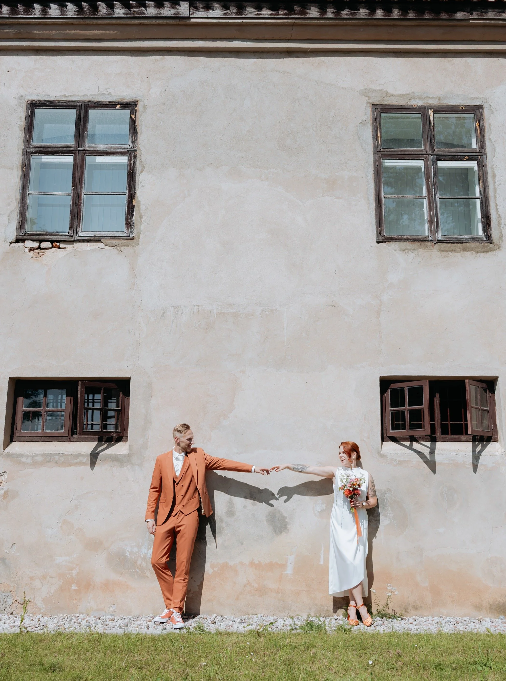 Ir pienācis laiks nelielām, bet man ļoti īpa&scaron;ām pārmaiņām! 🧡
Līdz ar jaunu uzvārdu savu jauno identitāti iegūst arī mans fotogrāfijas zīmols. No &scaron;ī brīža Linda Ungure photography pārtop par Linda Heinsberga.
Mainās vārds, bet nemainās 