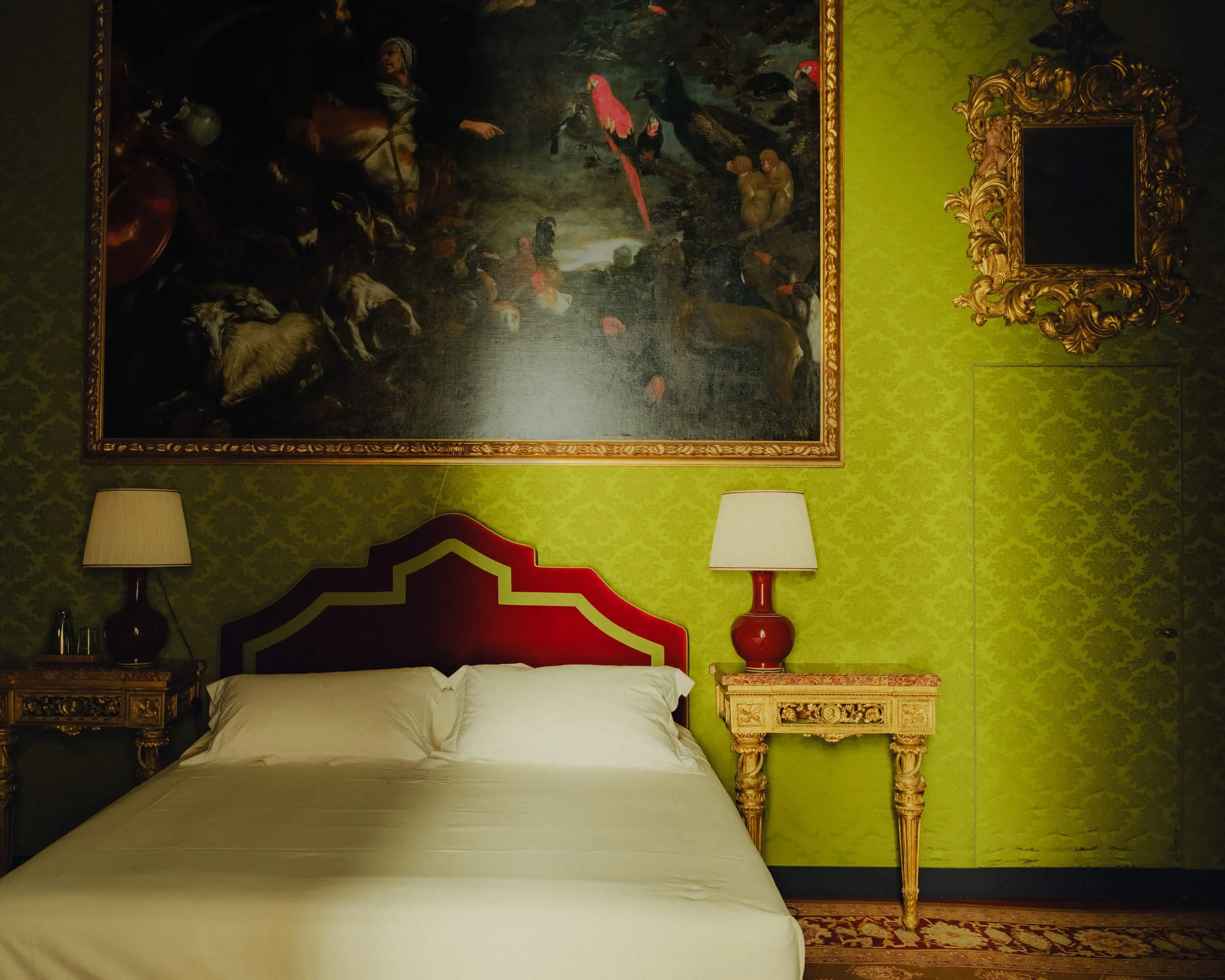 palazzo-spinola-genoa-bedroom.jpg