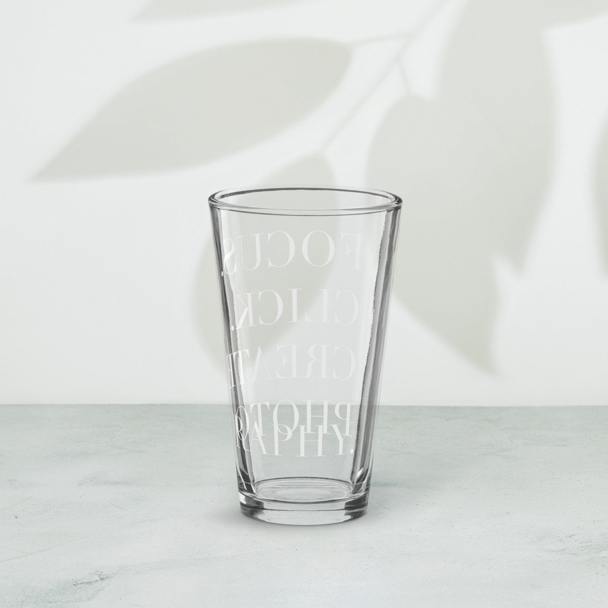 shaker-pint-glass-(16-oz)-16-oz-left-6560edb94d82d.jpg
