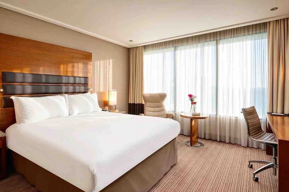 Bedroom Sofitel London T5 (Copy) (Copy)