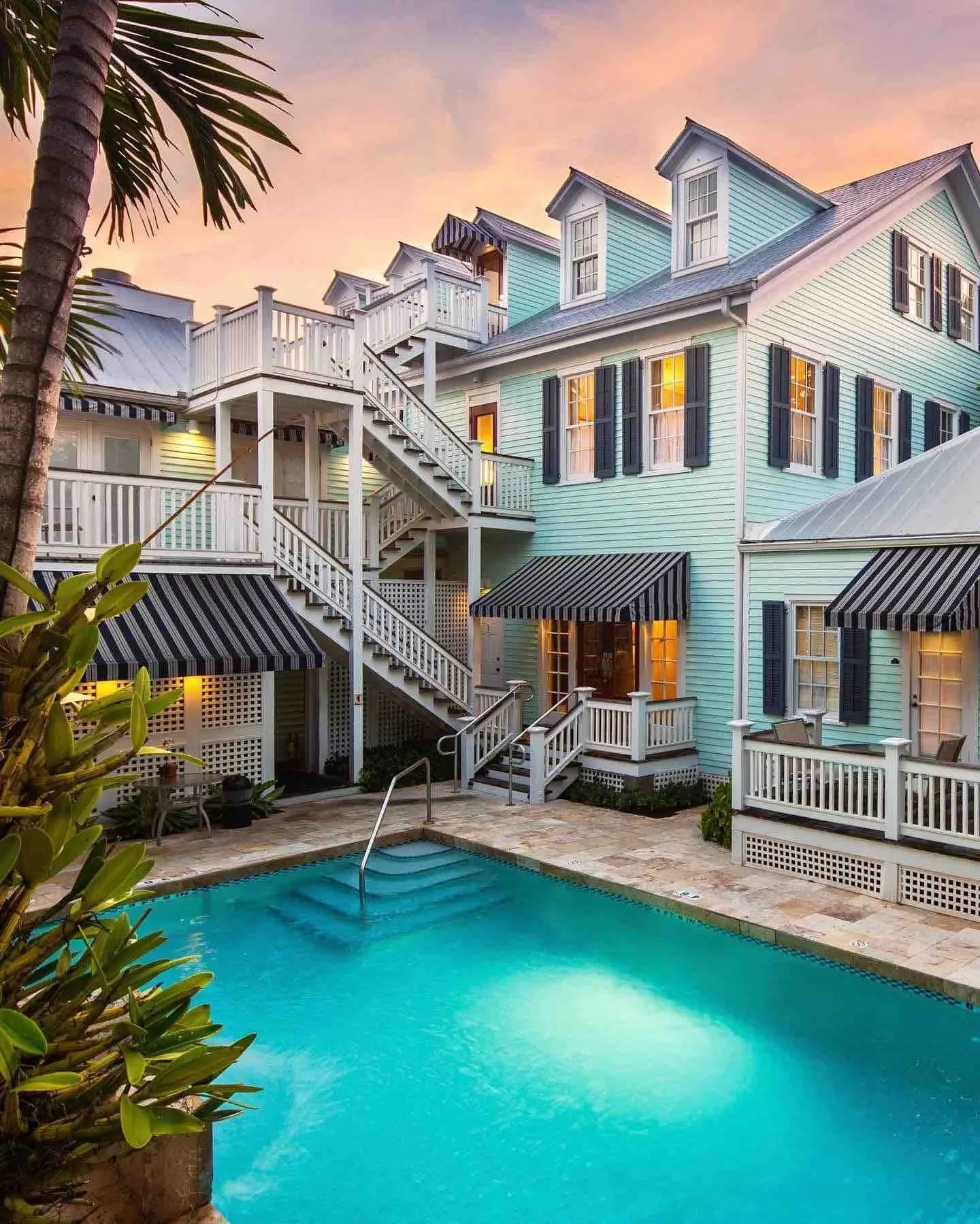 The Marquesa Hotel main pool &amp; building