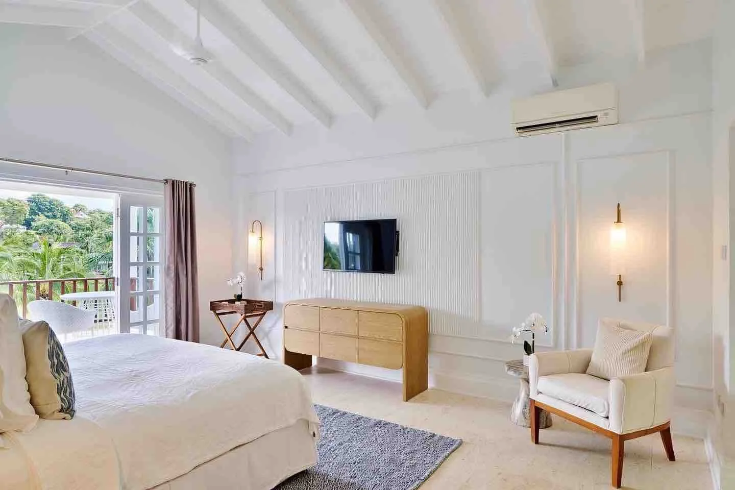 Bedroom suite area Calabash