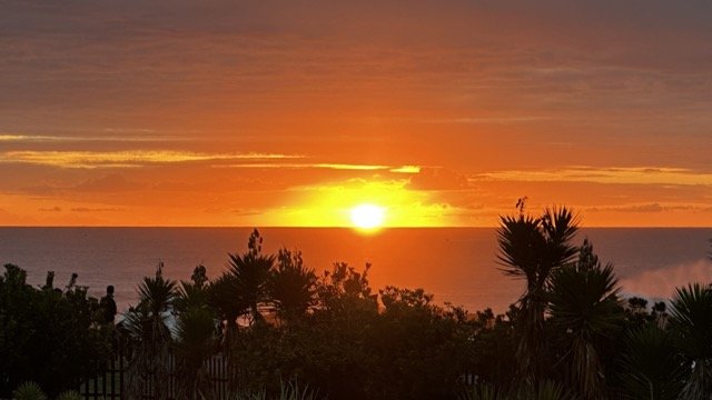 Sun setting Nayara Hangaroa