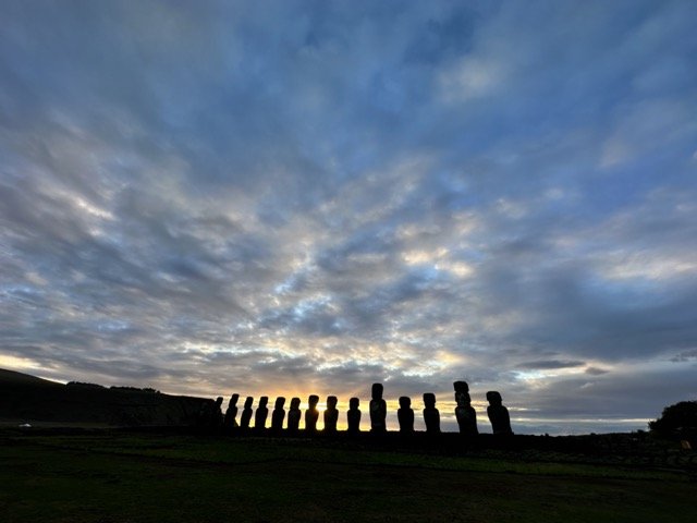 Sunrise with the Moai